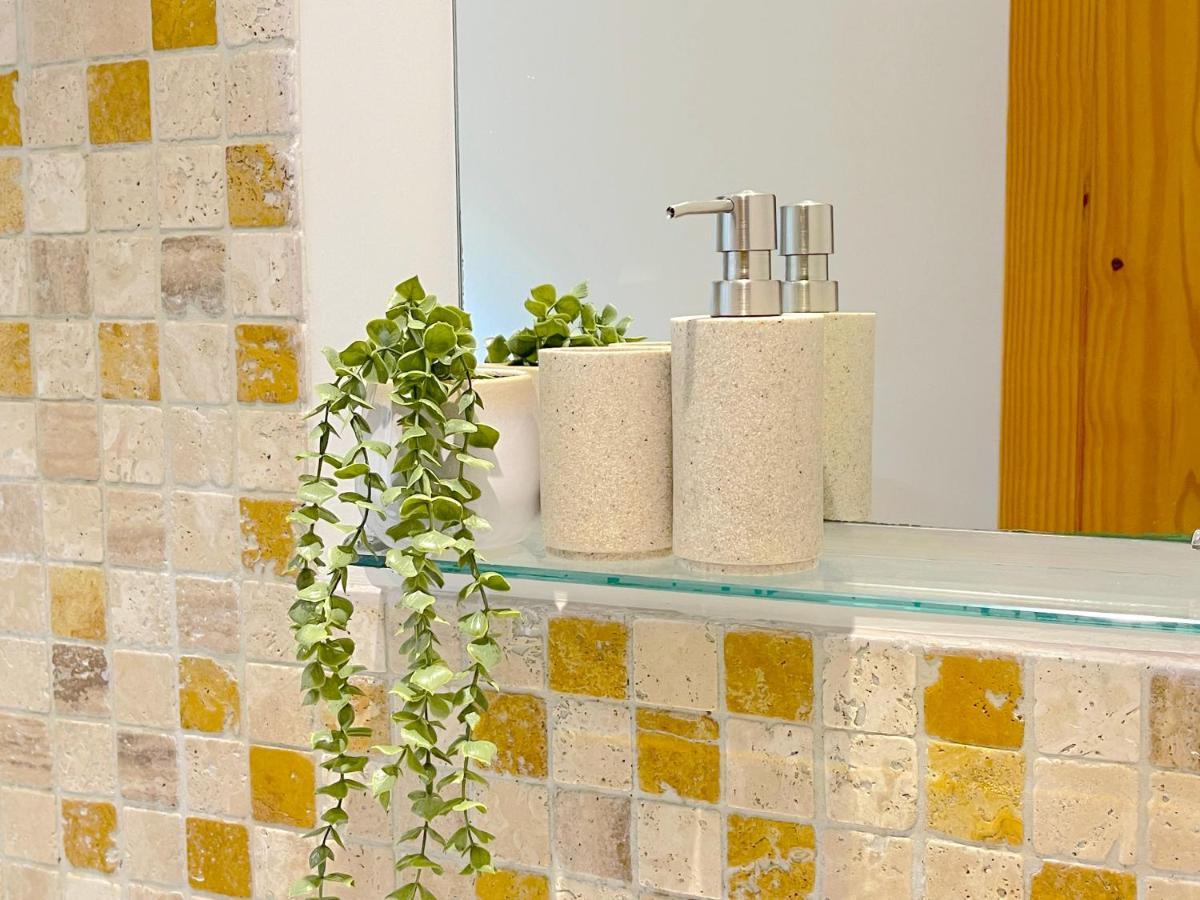 Stylish House In Wimbledon Villa London Luaran gambar